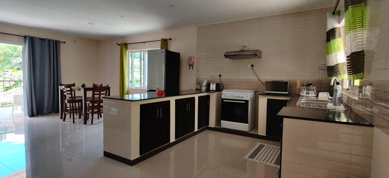 Jaidss Holiday Apartments 2 Виктория Экстерьер фото